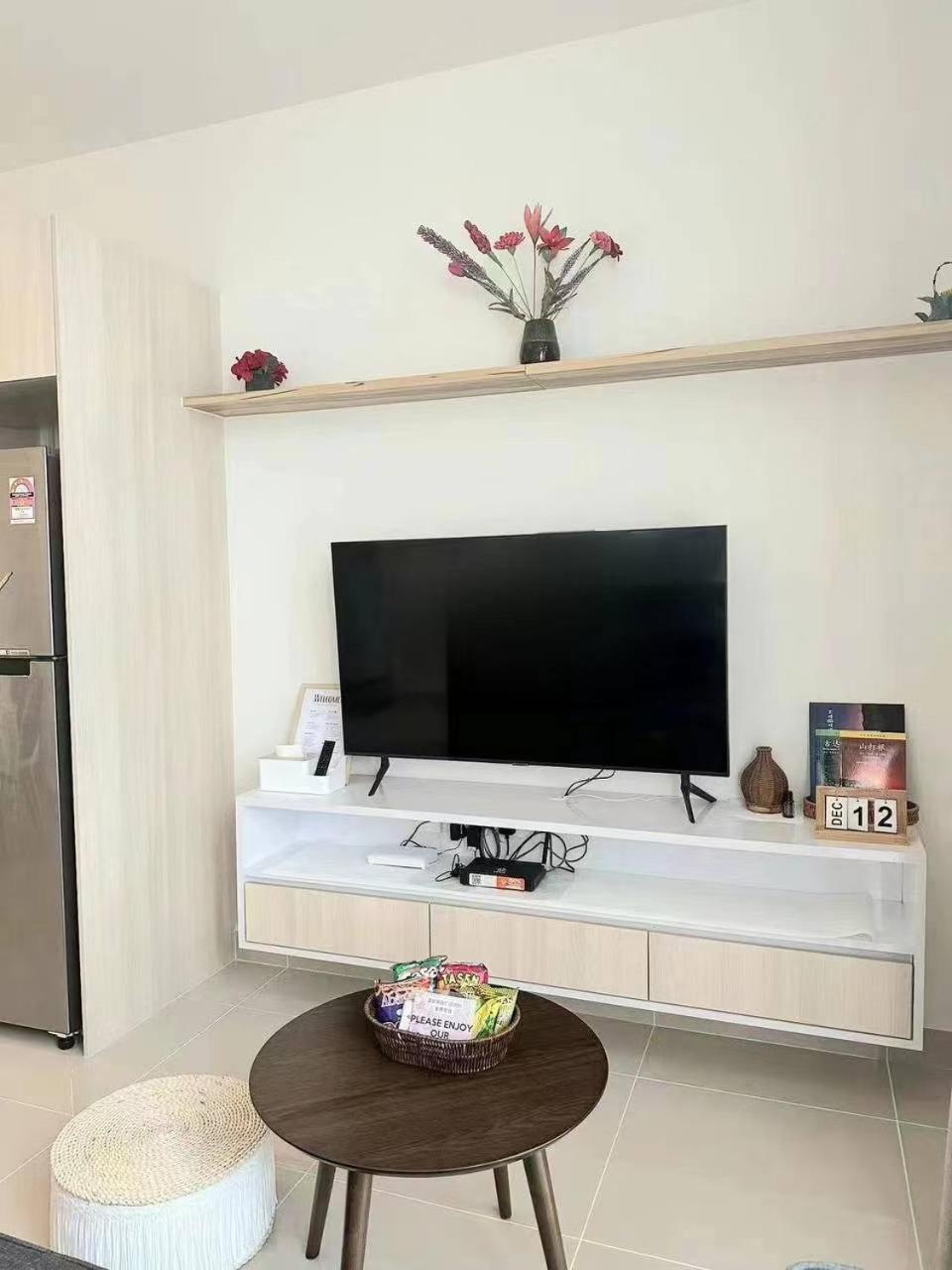 Sunset Seaview Studio Apartment At Kota Kinabalu City Centre Exterior foto